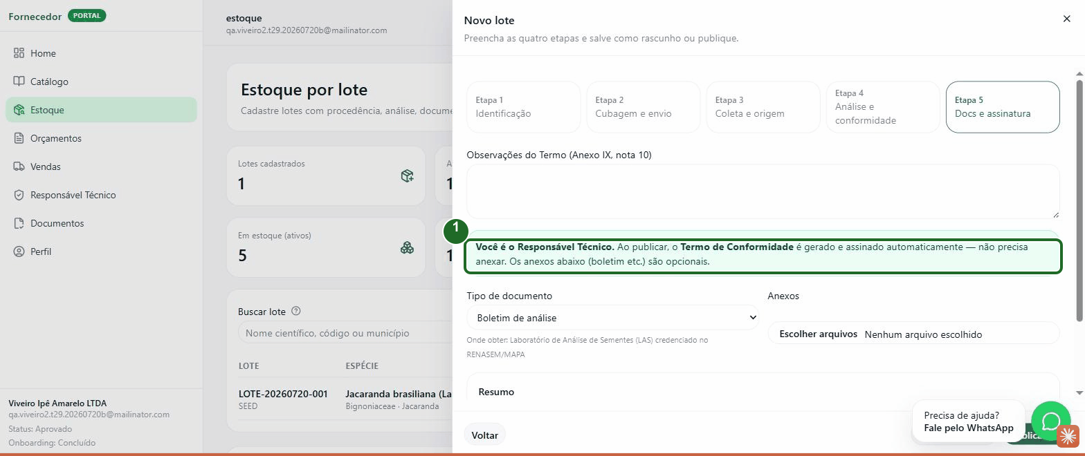Wizard de novo lote com o banner "Você é o Responsável Técnico" confirmando a assinatura automática